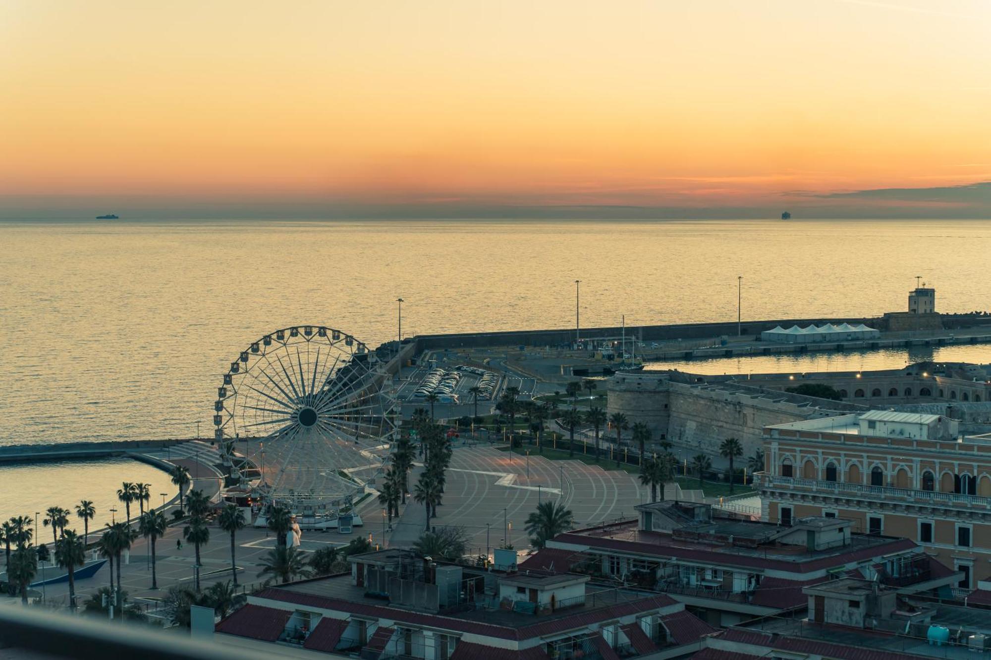 Be Your Home - Tower Beach Suite Civitavecchia Ngoại thất bức ảnh