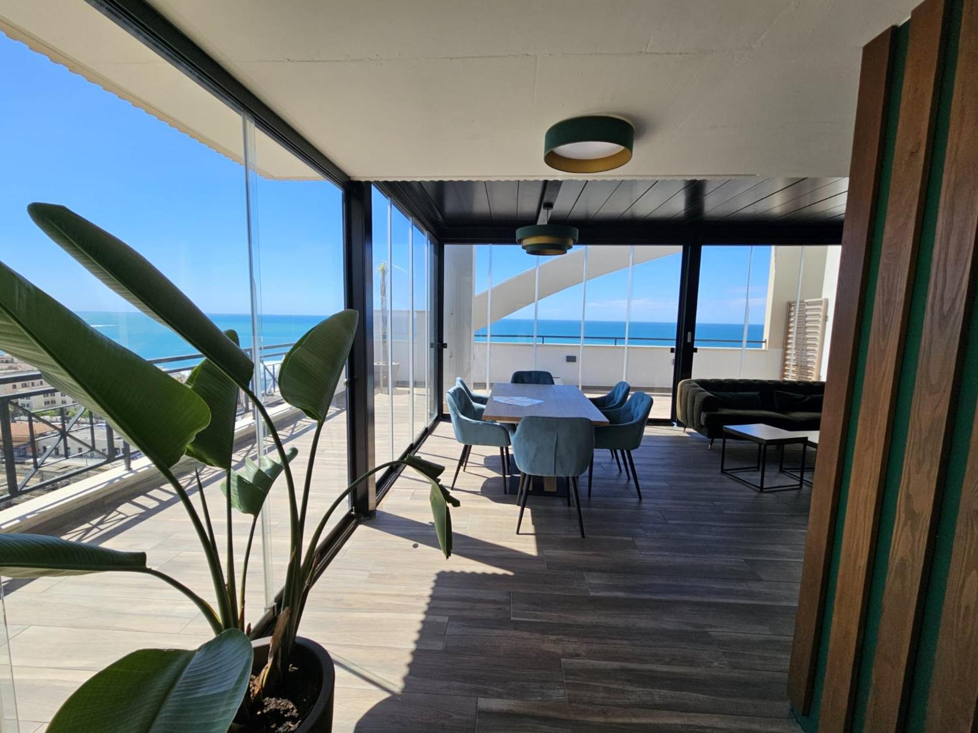 Be Your Home - Tower Beach Suite Civitavecchia Ngoại thất bức ảnh